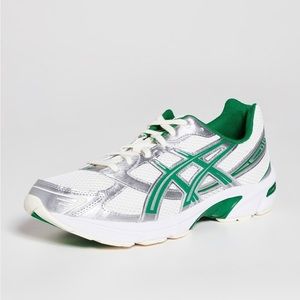 NWT ASICS Gel-1130 Sneakers